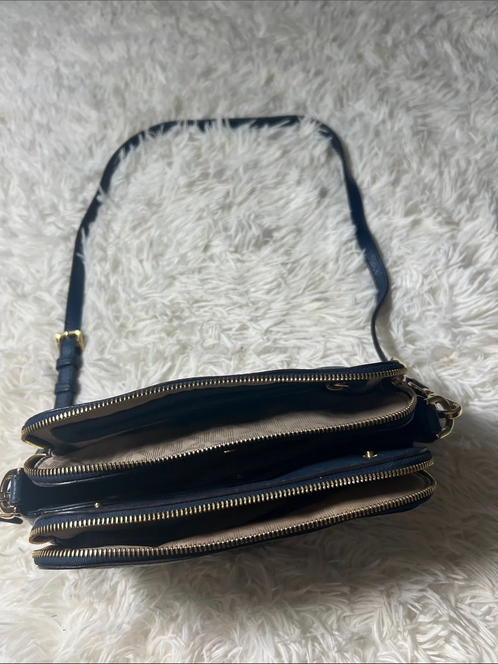 Michael Kors pebbled essentials